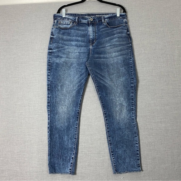 Levis Signature High Rise Ankle Skinny Jeans Womens 18 W34 Raw Hem Factory Fade - Picture 1 of 12